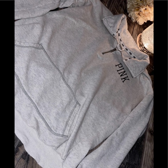 PINK pull over - Picture 2 of 2